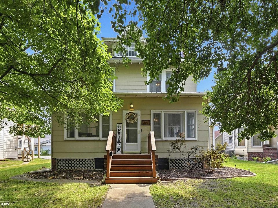 1st image of 308 N 3rd St