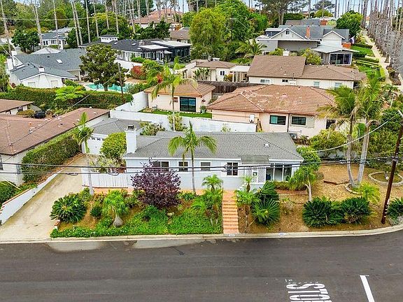 3rd image of 880 Tarento Dr