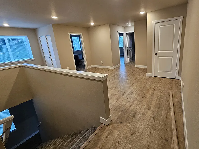 815 Vine Maple St SE — Photo 6