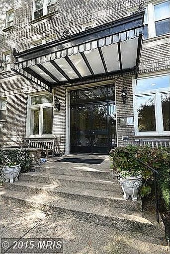 2nd image of 1916 17th St NW APT 212