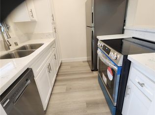 1030 W Macarthur Blvd APT 22, Santa Ana, CA 92707