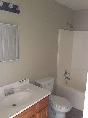 424 Park Ave #440 — Photo 7