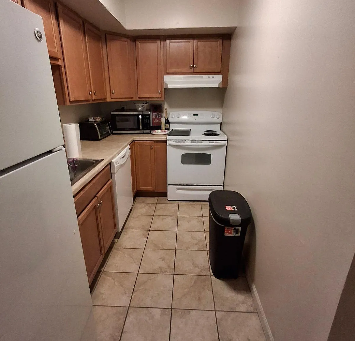7033 Ridge Ave — Photo 3