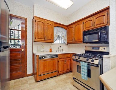 1709 63rd St, Brooklyn, NY, 11204