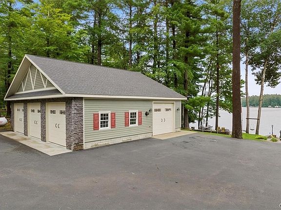 5th image of 5494 N Shore Rd