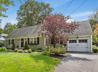 8 Carmel Rd, Andover, MA 01810