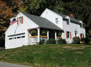 510 Ruskin Dr, Altoona, PA 16602