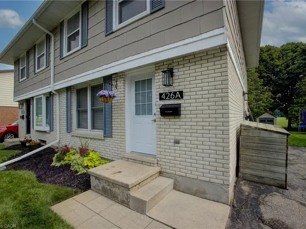 426A Dunvegan Dr, Waterloo, ON N2K 2C7