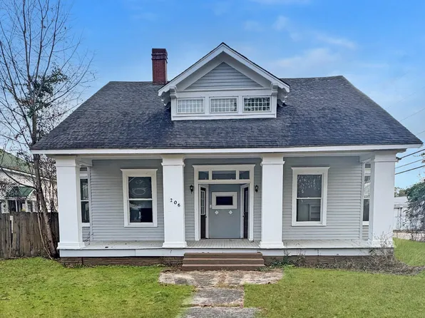 206 5th Ave S, Amory, MS 38821