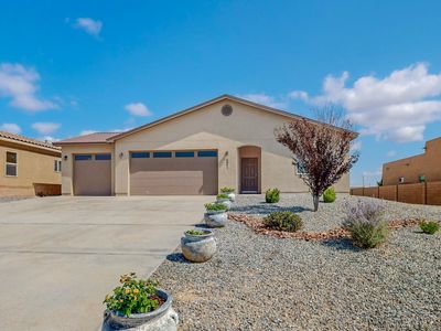 6841 Nacelle Rd NE, Rio Rancho, NM, 87144