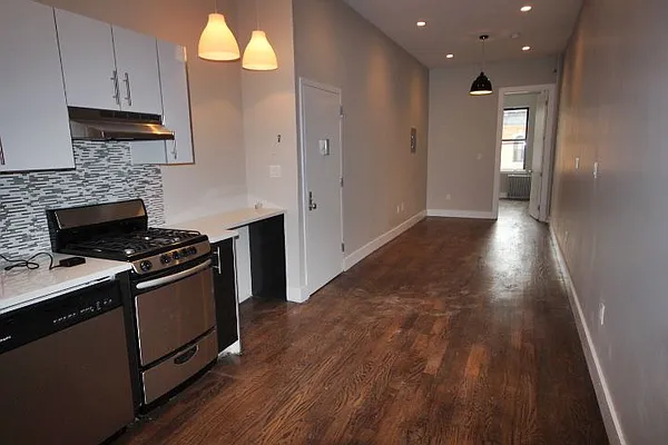 Rented by Nooklyn NYC LLC | media 25