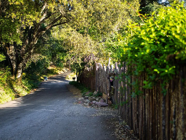 Mountain Charlie Rd — Photo 18