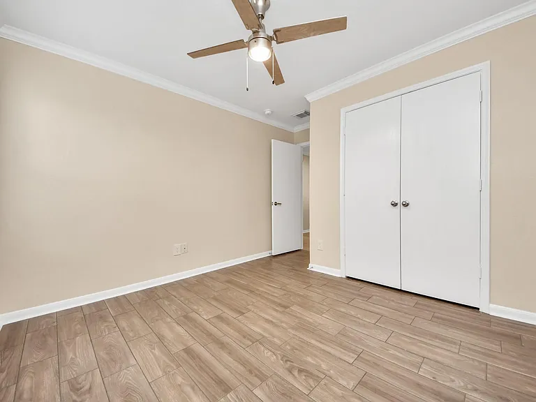 3815 Pebble Garden Ln — Photo 11