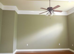 1003 Golf View Dr, Searcy, AR 72143