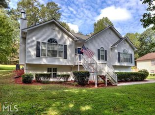 403 Picketts Lake Dr, Acworth, GA 30101