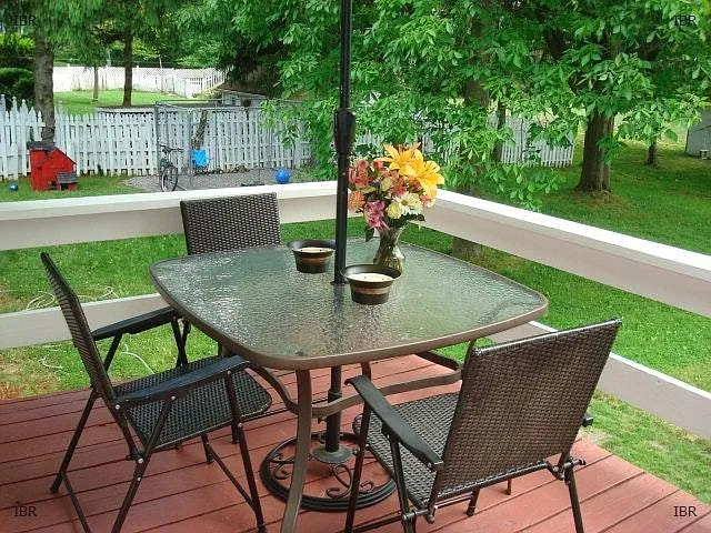 back deck off kitchen