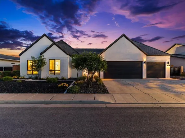 147 W Elinor Ln, Washington, UT 84780