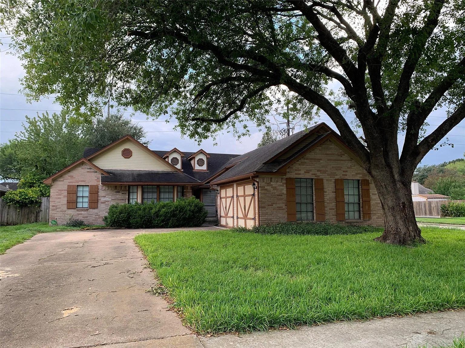 3 bed, 2.0 bath, 1680 sqft, $1,850 — Photo 2