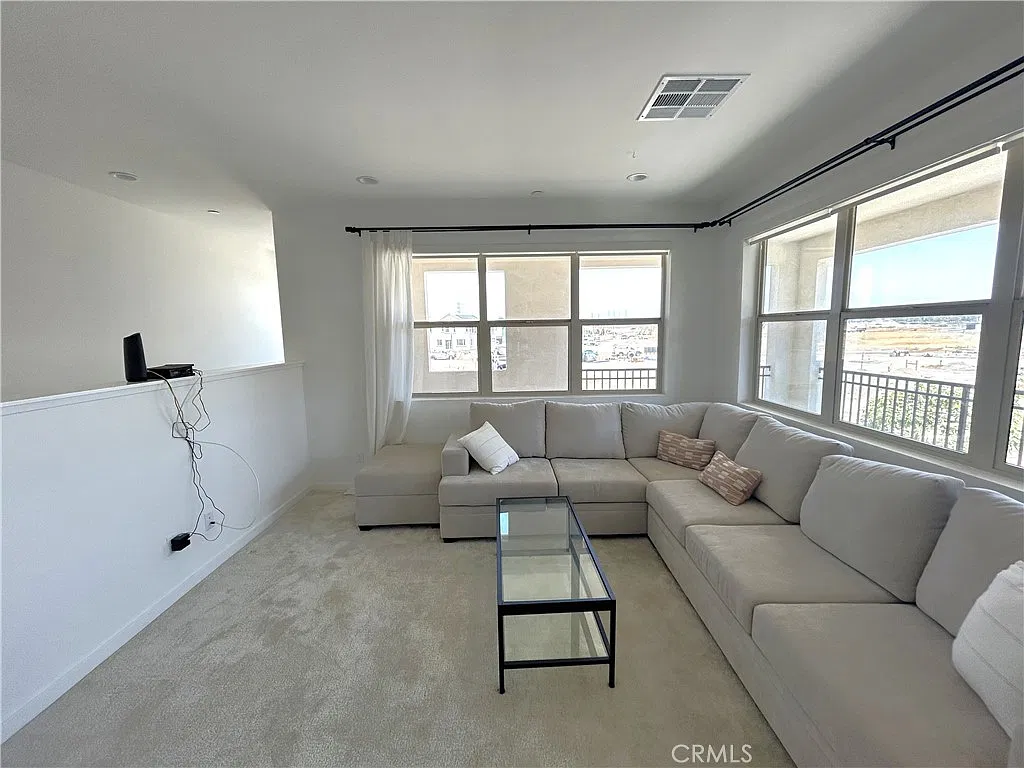 4221 E Malagon Privado — Photo 4