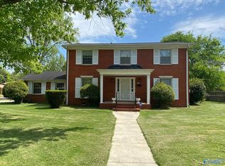 1124 Bessemer Rd NW, Huntsville, AL 35816