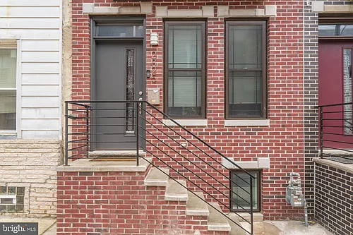 2825 Agate St Photo 1