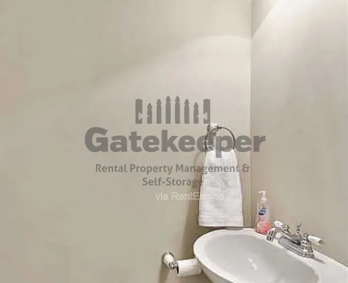 115 Hidden Lake Dr — Photo 21