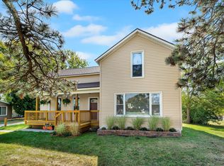 1710 Burton St SE, Grand Rapids, MI
