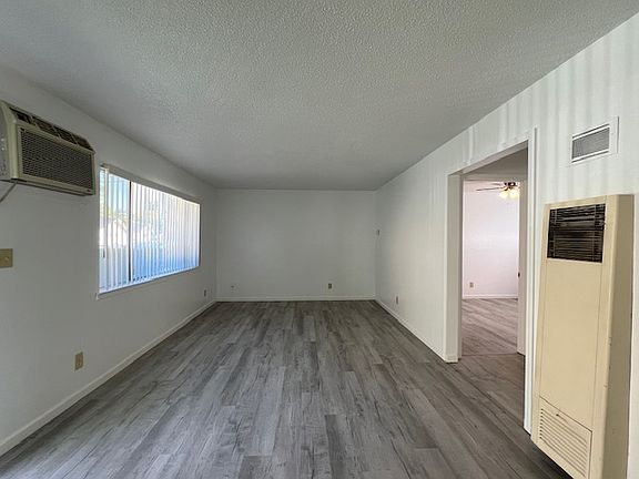 3rd image of 1323 Sherman Ave #1