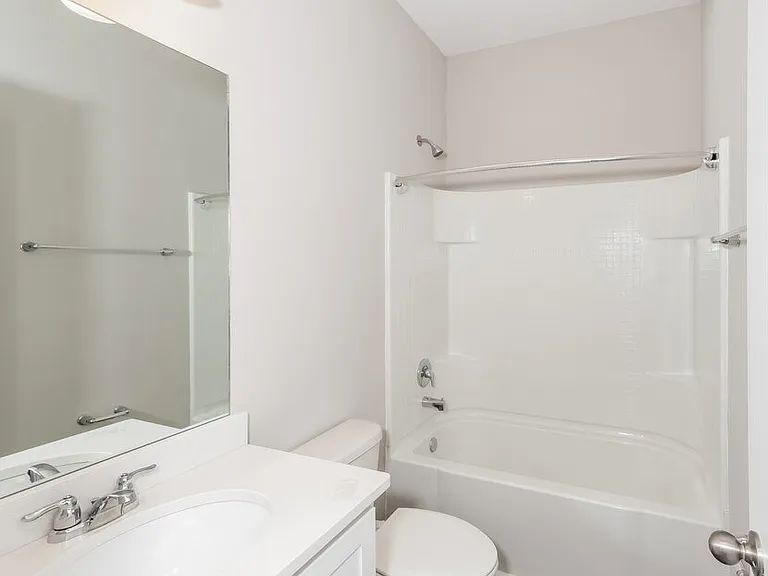 960 Kelly Fern Loop — Photo 15