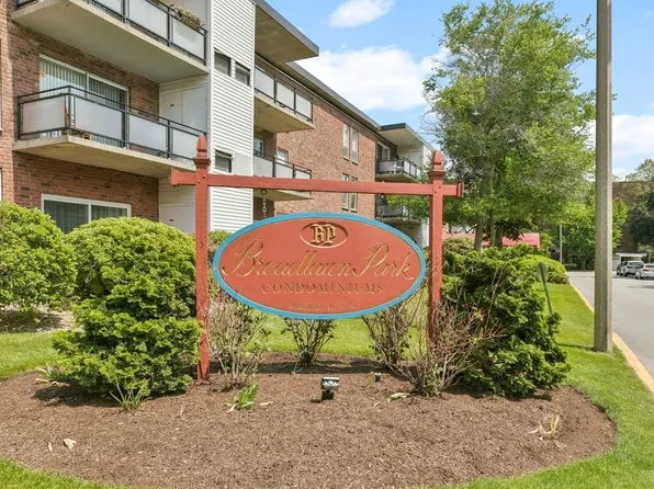 50-56 Broadlawn Park APT 514, Chestnut Hill, MA 02467
