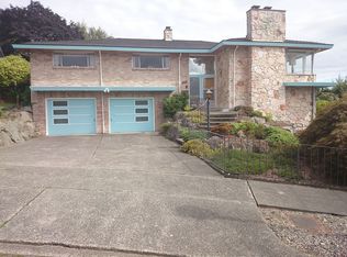 8600 Fauntlee Crst SW, Seattle, WA 98136