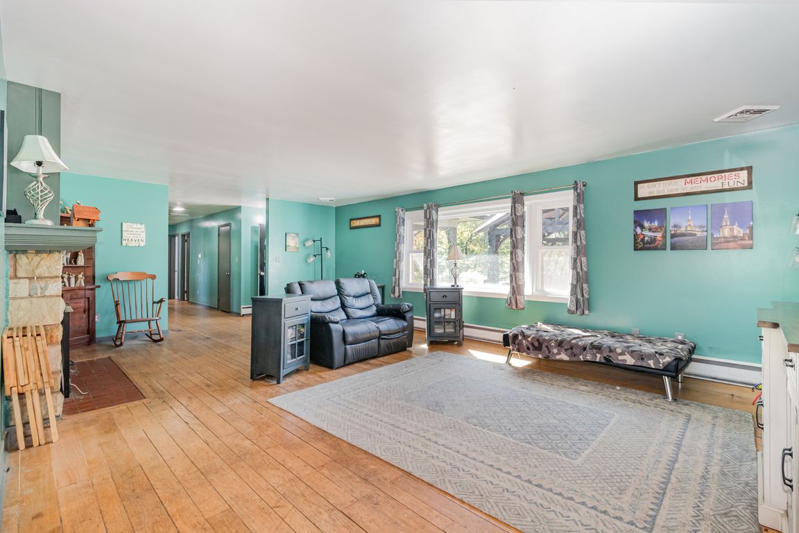 next background image