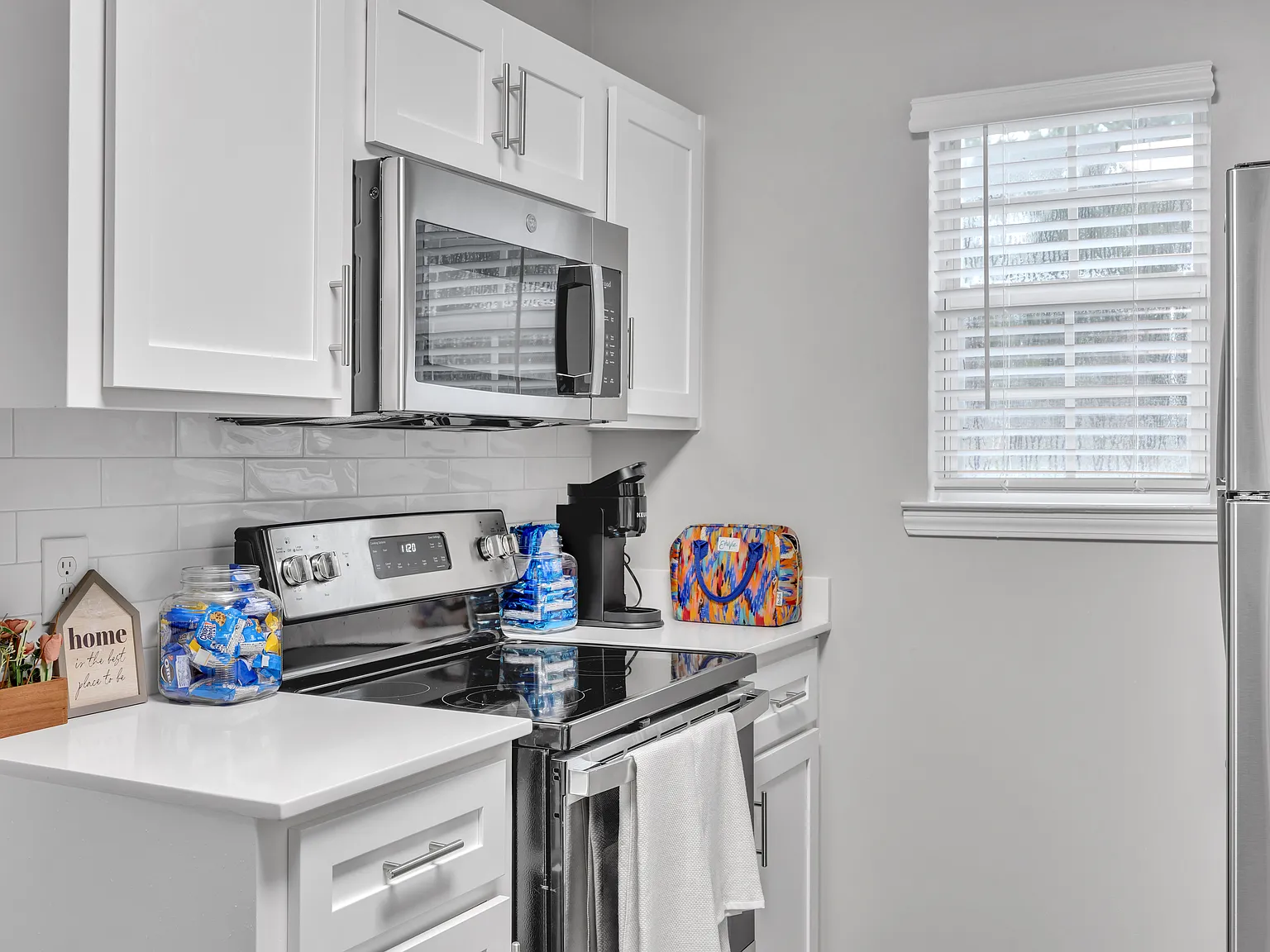 Lakeview Oaks Townhomes — Photo 4