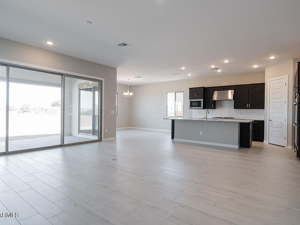 1st image of 3026 E Flintlock Drive
