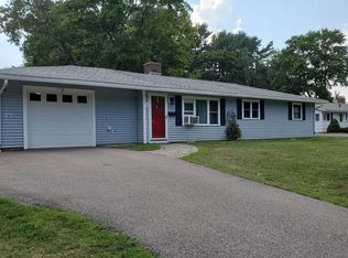 10 Doris Rd, Framingham, MA 01701