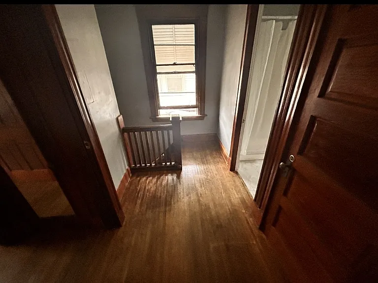 3480 Vine St — Photo 10