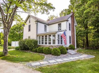 521 Drake Hill Rd, Strafford, NH 03884