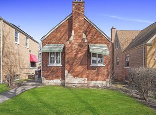 8423 S Prairie Ave, Chicago, IL 60619
