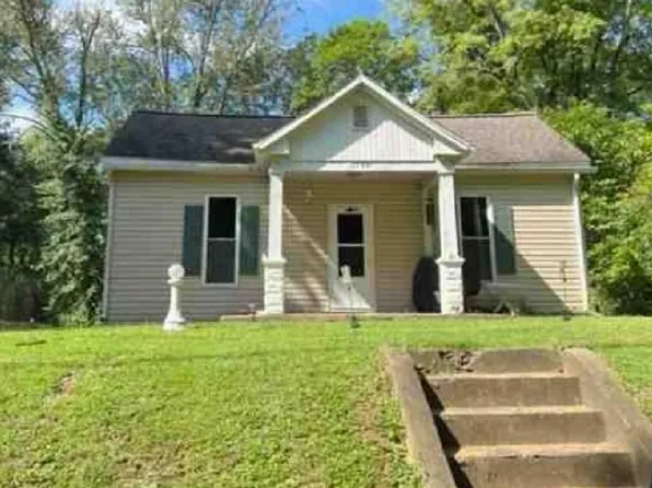 7799 S Yankeetown Rd, Newburgh, IN 47630