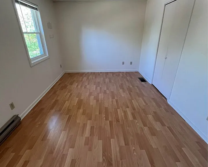 427 Memorial Dr — Photo 18
