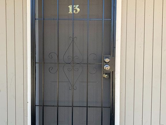 3rd image of 207 Brown St #13