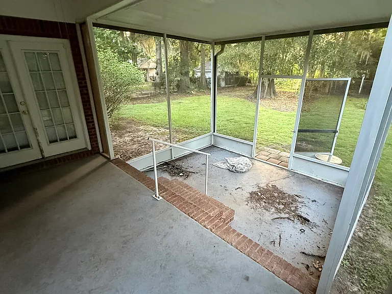 218 Hummingbird Ln — Photo 23