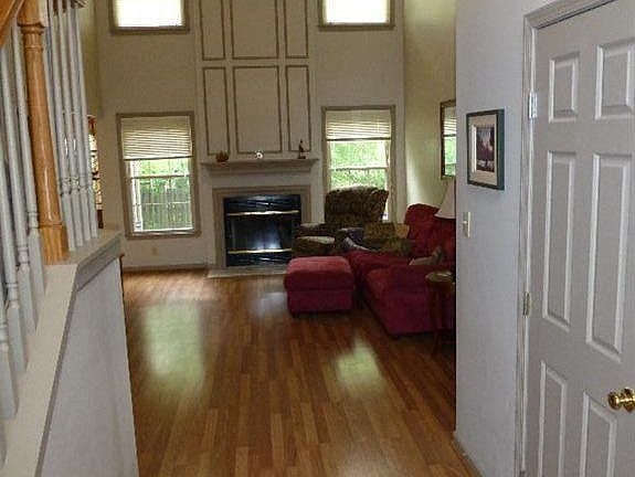 5th image of 3604 Beechwood Cir