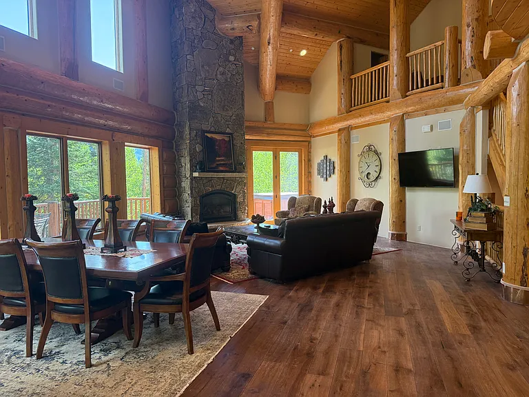 520 Two Cabins Dr — Photo 22