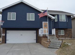 5404 Hardings Landing Rd, Council Bluffs, IA 51501