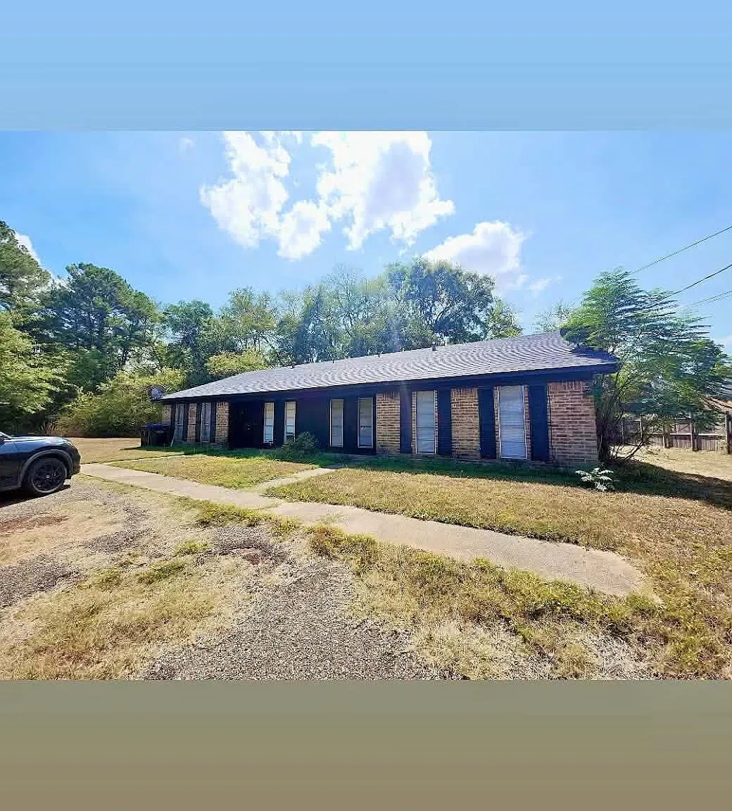 2 bed, 1000 sqft, $1,000 — Photo 2