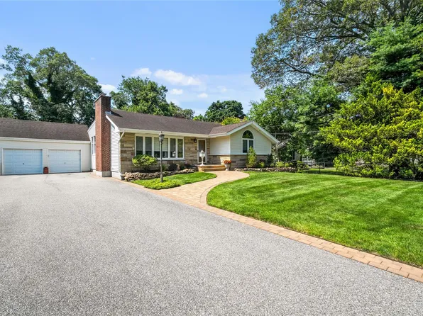 506 Kime Avenue, West Islip, NY 11795