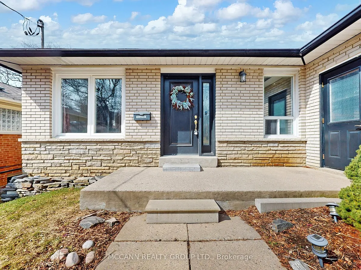 Building Photo - 65 Bellbury Cres