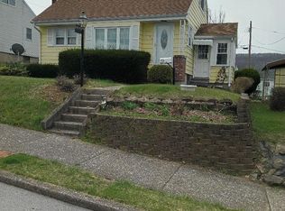 916 Chestnut St, Roaring Spring, PA 16673