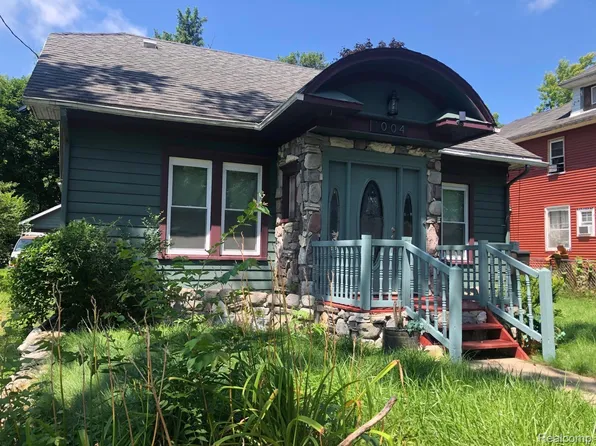 1004 Williams St, Jackson, MI 49203